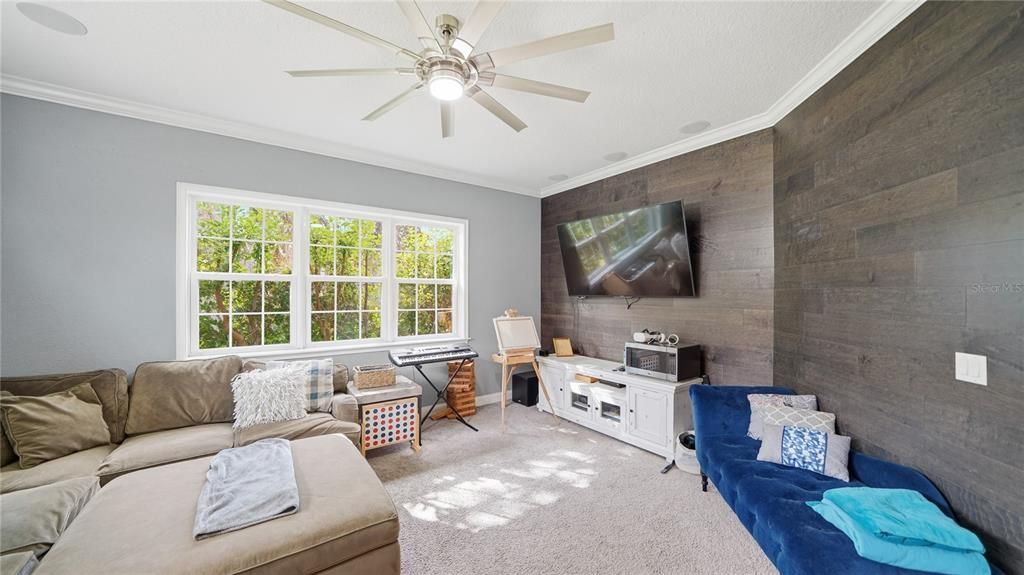 For Sale: $1,400,000 (4 beds, 3 baths, 3498 Square Feet)