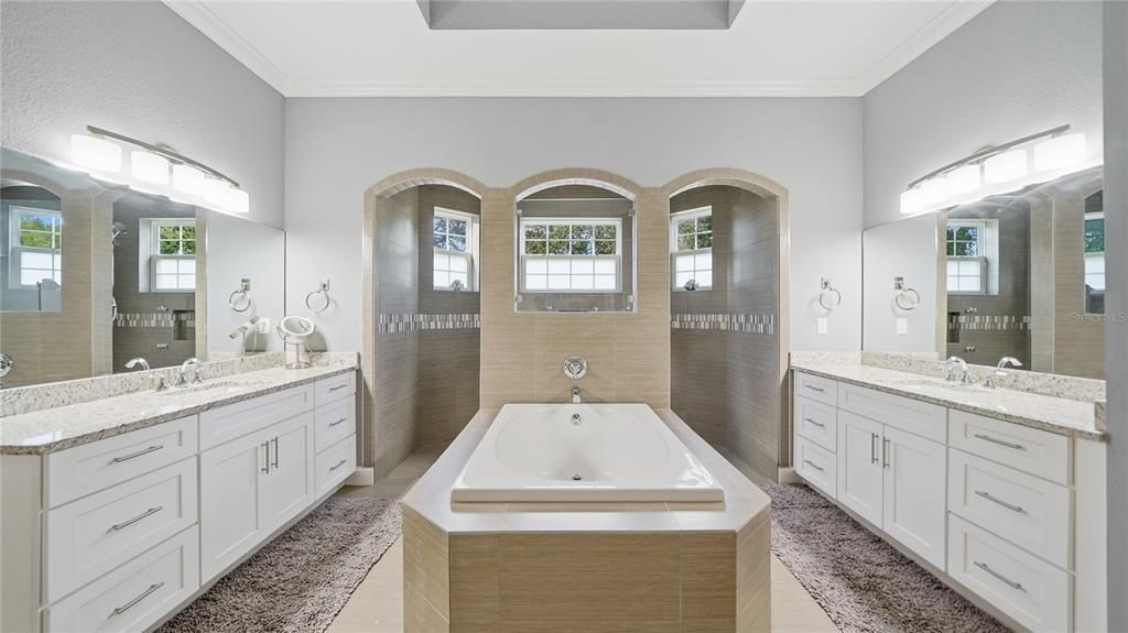 For Sale: $1,400,000 (4 beds, 3 baths, 3498 Square Feet)