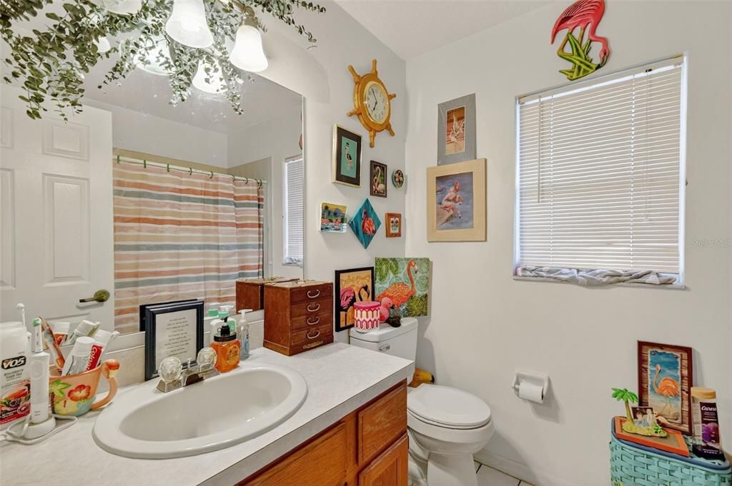 En Venta: $249,900 (3 camas, 2 baños, 1352 Pies cuadrados)