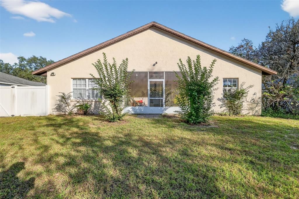 En Venta: $249,900 (3 camas, 2 baños, 1352 Pies cuadrados)