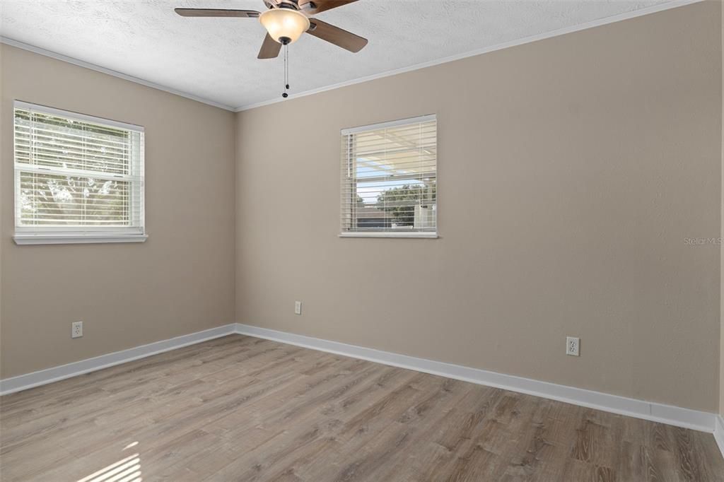 En Venta: $424,900 (3 camas, 2 baños, 1512 Pies cuadrados)