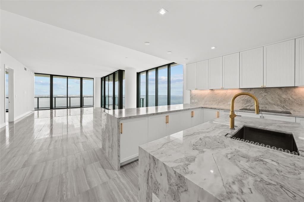 待售: $3,450,000 (3 贝兹, 3 浴室, 2940 平方英尺)