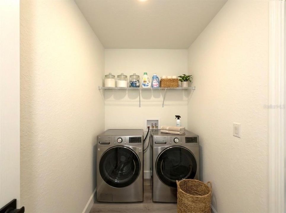 En Venta: $274,800 (3 camas, 2 baños, 1465 Pies cuadrados)