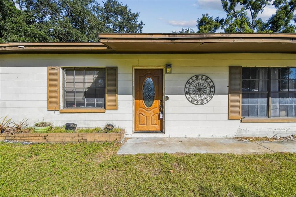 待售: $250,000 (3 贝兹, 1 浴室, 1920 平方英尺)