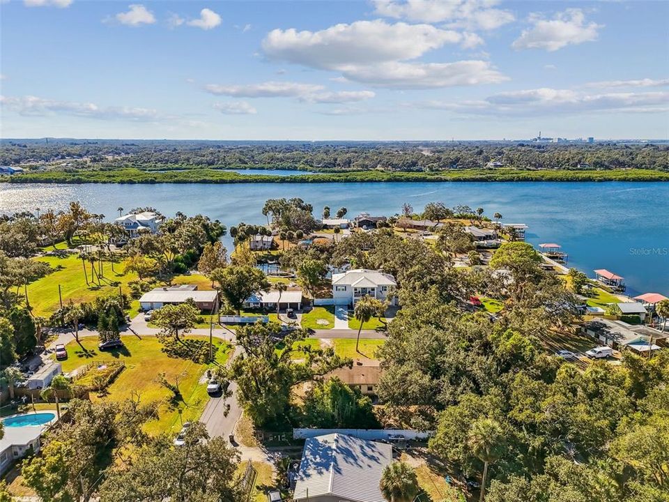 待售: $250,000 (3 贝兹, 1 浴室, 1920 平方英尺)