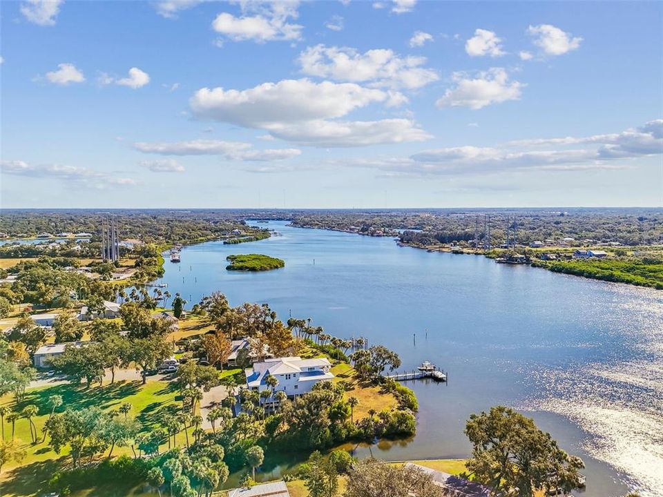 待售: $250,000 (3 贝兹, 1 浴室, 1920 平方英尺)