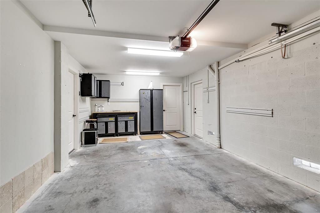 En Venta: $3,950,000 (4 camas, 3 baños, 4330 Pies cuadrados)