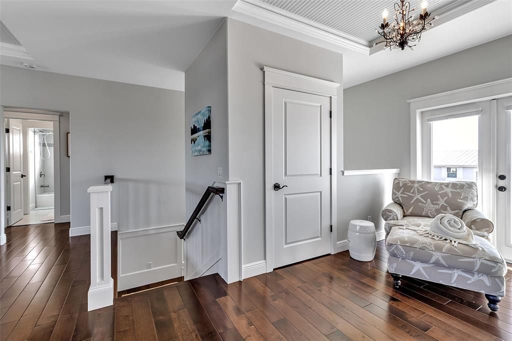 En Venta: $3,950,000 (4 camas, 3 baños, 4330 Pies cuadrados)