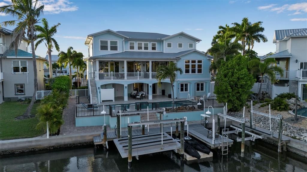 En Venta: $3,950,000 (4 camas, 3 baños, 4330 Pies cuadrados)