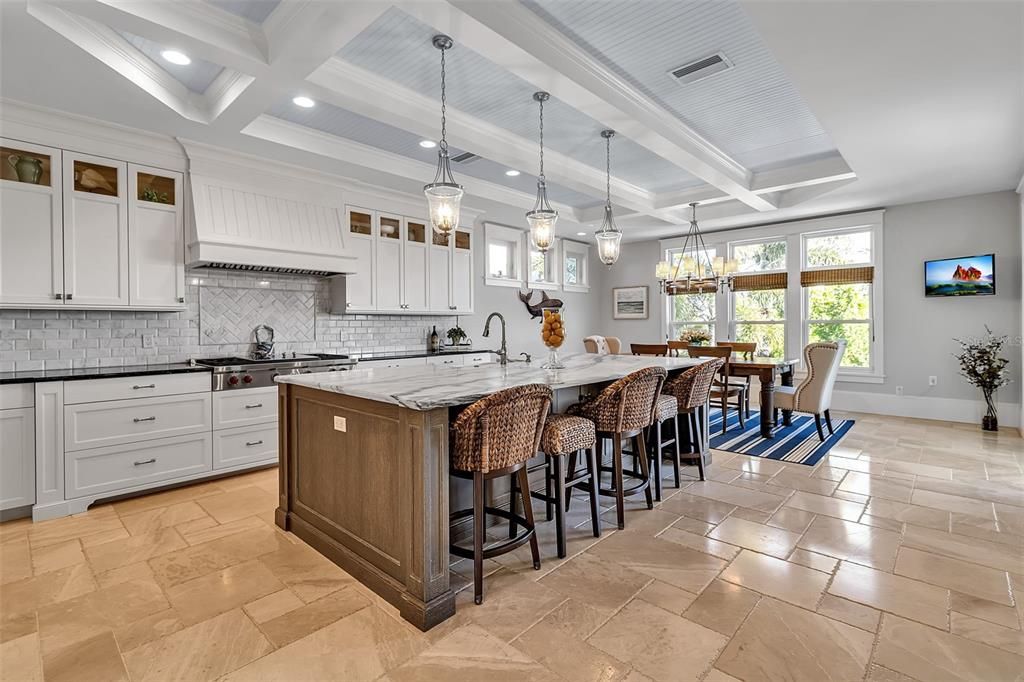 En Venta: $3,950,000 (4 camas, 3 baños, 4330 Pies cuadrados)