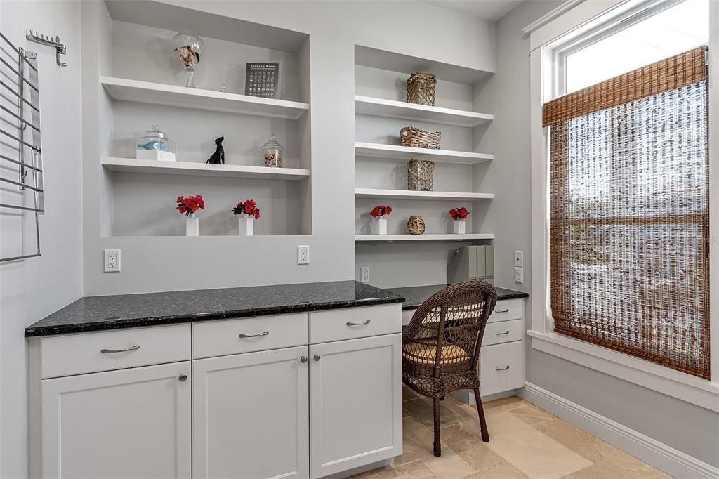 En Venta: $3,950,000 (4 camas, 3 baños, 4330 Pies cuadrados)