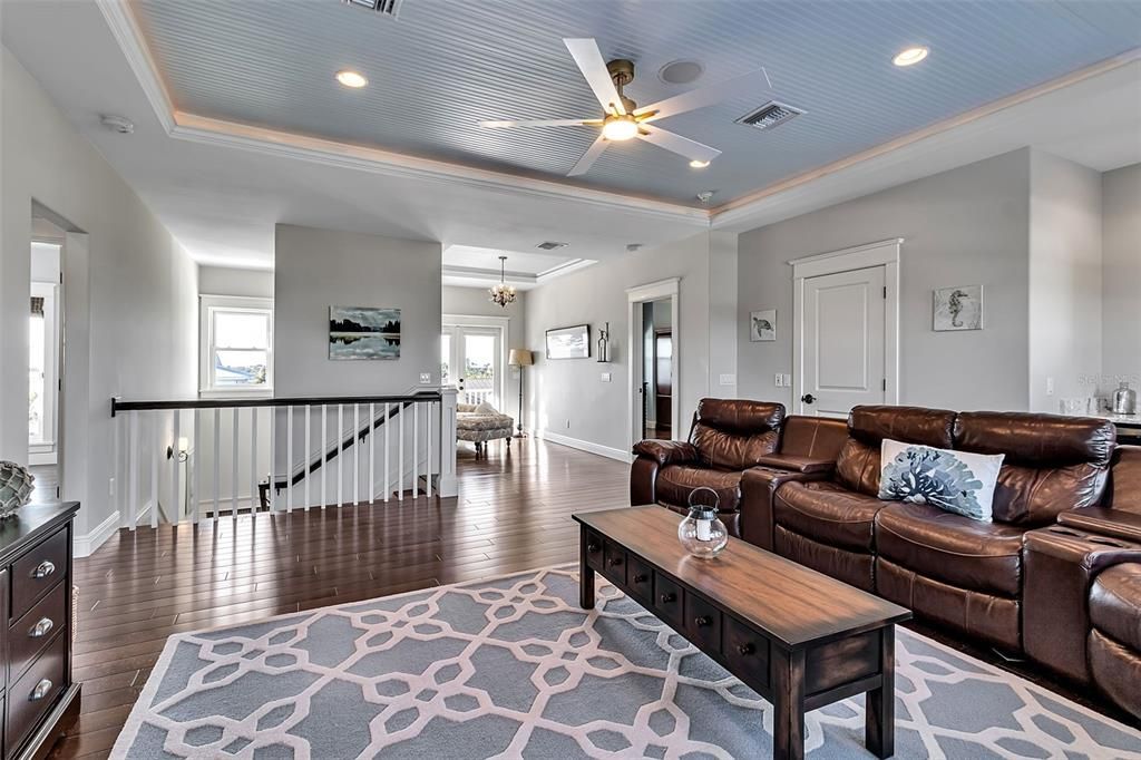 En Venta: $3,950,000 (4 camas, 3 baños, 4330 Pies cuadrados)