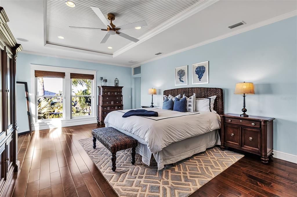 En Venta: $3,950,000 (4 camas, 3 baños, 4330 Pies cuadrados)