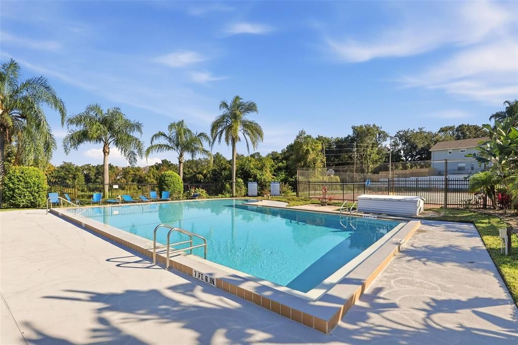 For Sale: $368,000 (3 beds, 2 baths, 1566 Square Feet)