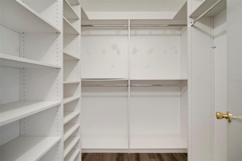 待售: $174,900 (2 贝兹, 2 浴室, 1857 平方英尺)