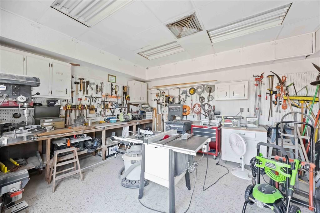 For Sale: $484,900 (2 beds, 2 baths, 1120 Square Feet)