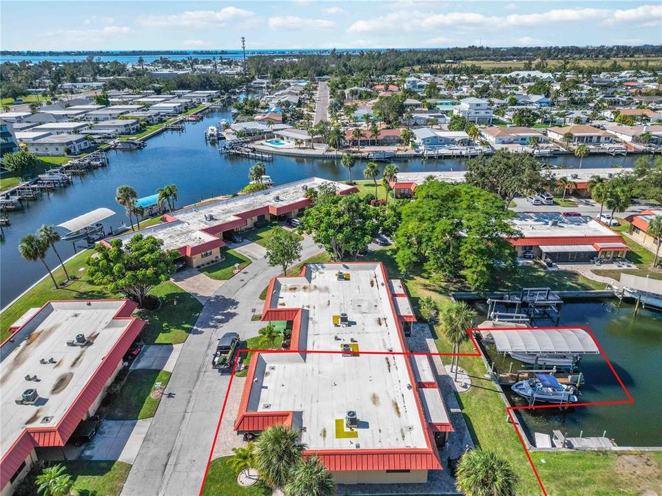 For Sale: $484,900 (2 beds, 2 baths, 1120 Square Feet)