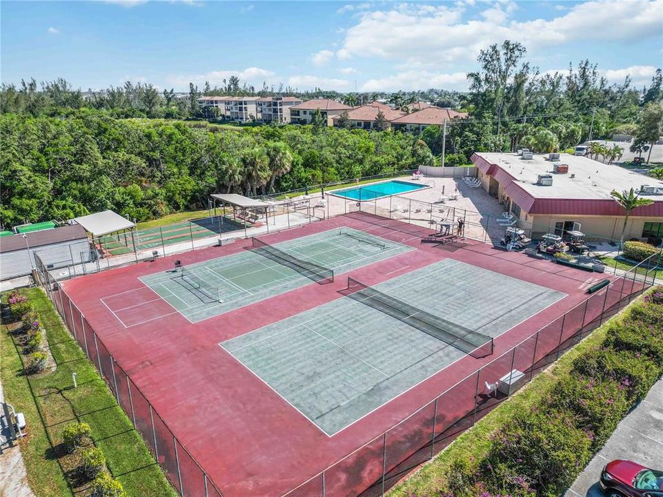 For Sale: $484,900 (2 beds, 2 baths, 1120 Square Feet)