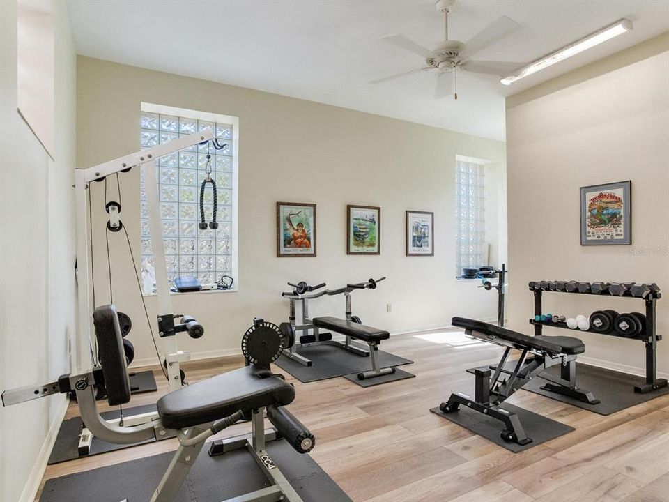 For Sale: $429,000 (2 beds, 2 baths, 1550 Square Feet)