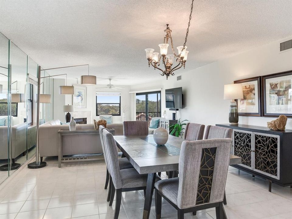 For Sale: $429,000 (2 beds, 2 baths, 1550 Square Feet)