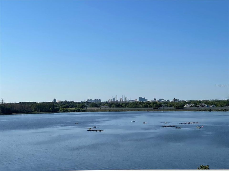 待售: $385,000 (2 贝兹, 2 浴室, 1810 平方英尺)