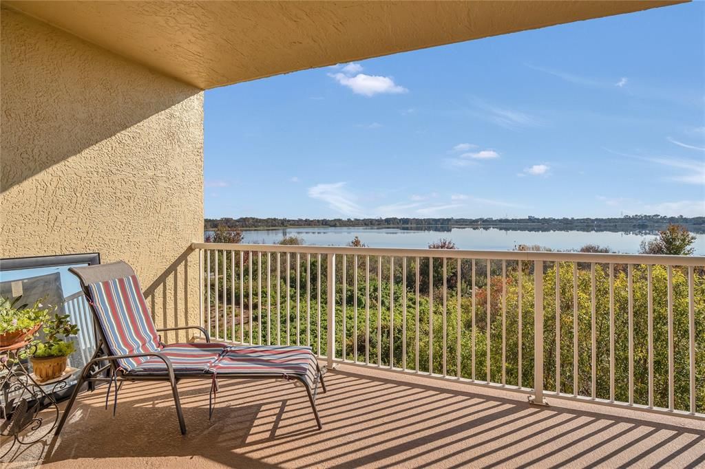 待售: $385,000 (2 贝兹, 2 浴室, 1810 平方英尺)