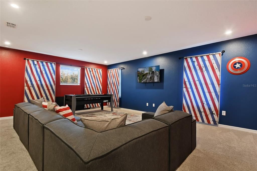 待售: $699,000 (7 贝兹, 6 浴室, 3533 平方英尺)