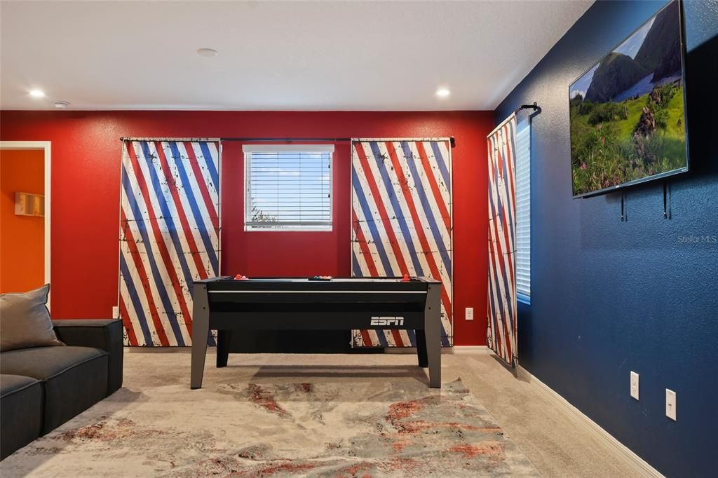 待售: $699,000 (7 贝兹, 6 浴室, 3533 平方英尺)