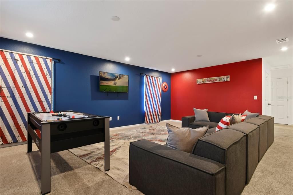 待售: $699,000 (7 贝兹, 6 浴室, 3533 平方英尺)