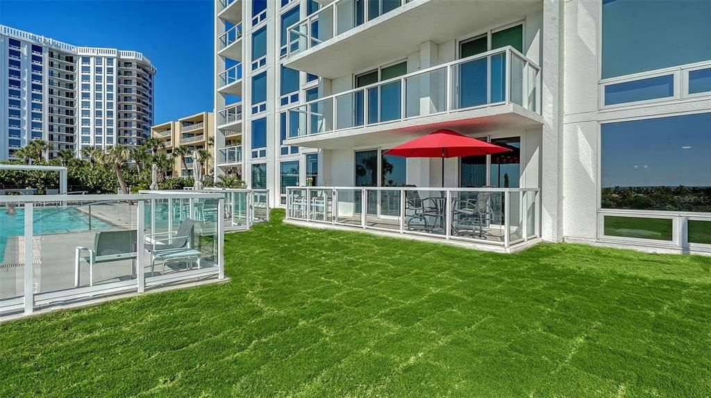 For Sale: $1,595,000 (2 beds, 2 baths, 1470 Square Feet)