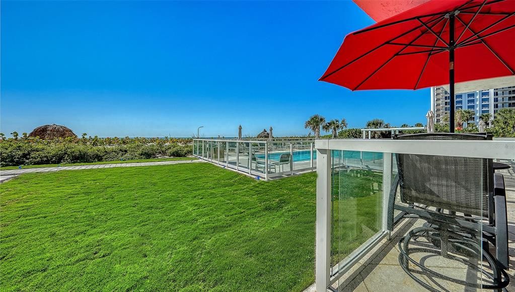 For Sale: $1,595,000 (2 beds, 2 baths, 1470 Square Feet)