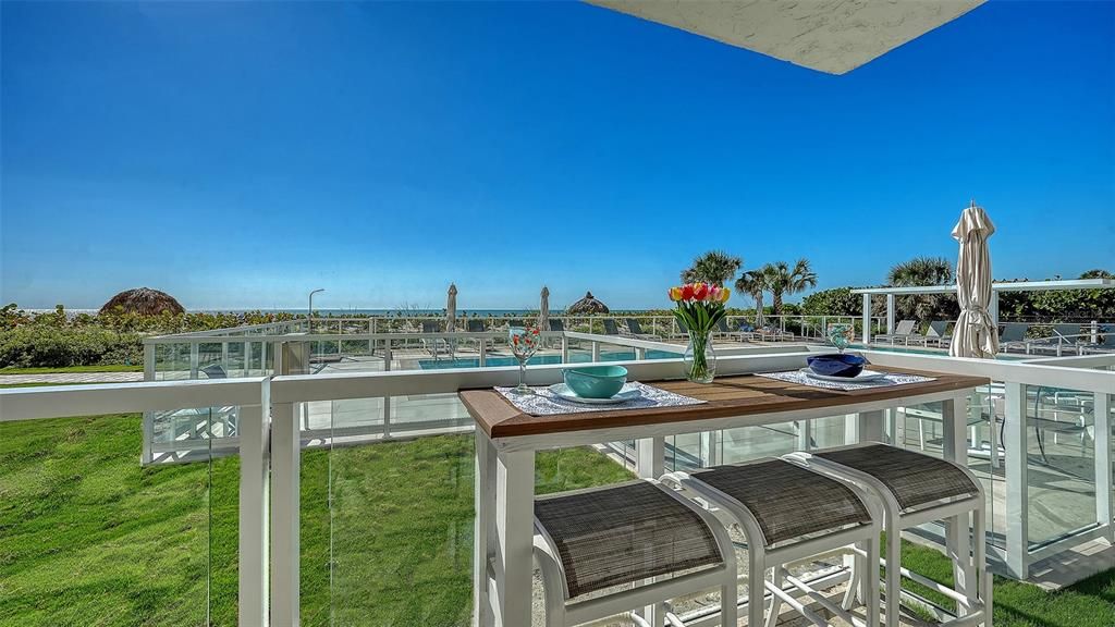 For Sale: $1,595,000 (2 beds, 2 baths, 1470 Square Feet)