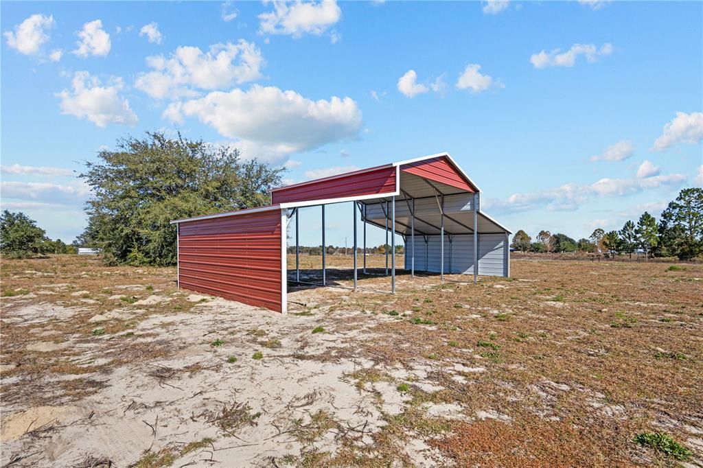 На продажу: $355,000 (2 спален, 2 ванн, 840 Квадратных фут)