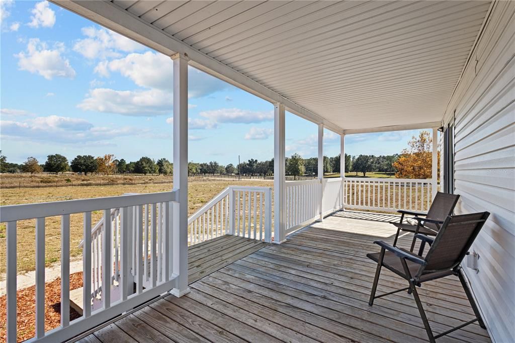 На продажу: $355,000 (2 спален, 2 ванн, 840 Квадратных фут)