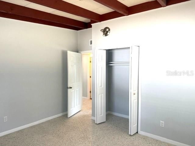 En Renta: $1,950 (2 camas, 1 baños, 947 Pies cuadrados)