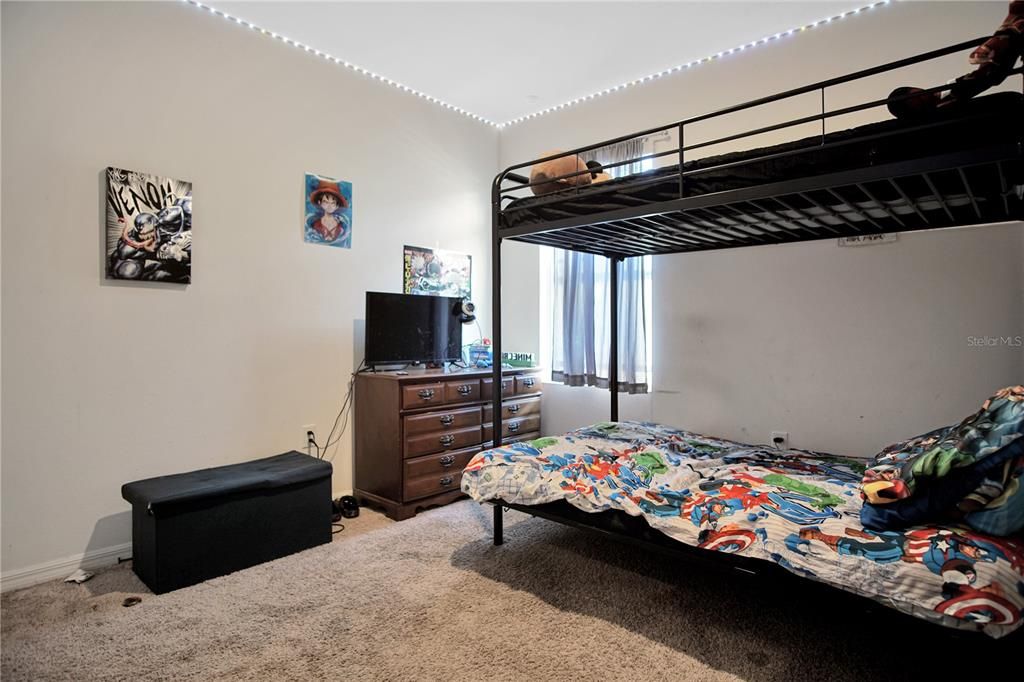 For Rent: $2,045 (4 beds, 2 baths, 1851 Square Feet)