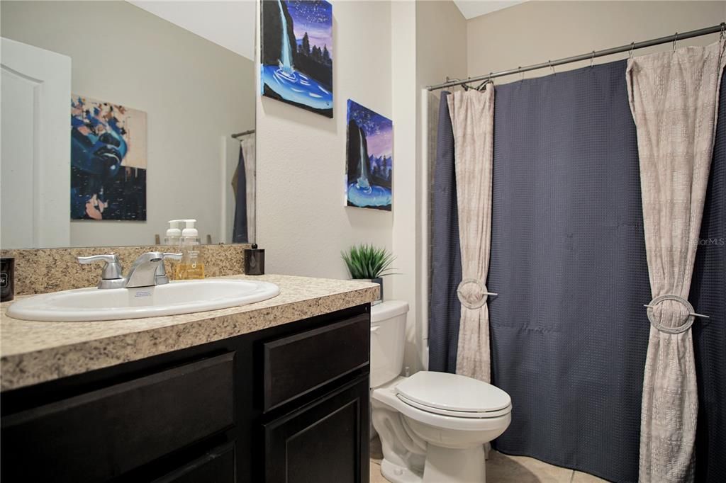 For Rent: $2,045 (4 beds, 2 baths, 1851 Square Feet)