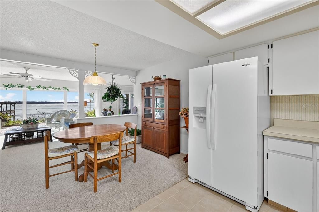 待售: $795,000 (3 贝兹, 2 浴室, 2095 平方英尺)