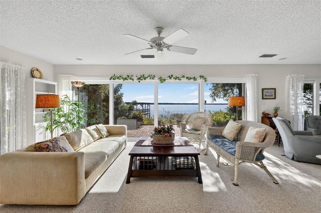 待售: $795,000 (3 贝兹, 2 浴室, 2095 平方英尺)