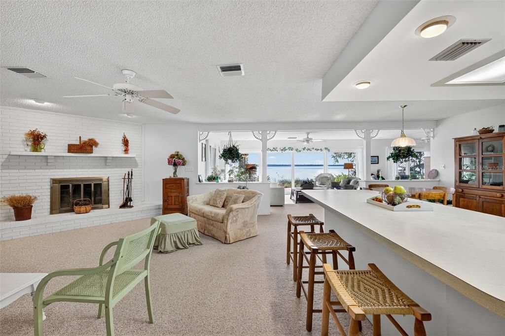 待售: $795,000 (3 贝兹, 2 浴室, 2095 平方英尺)