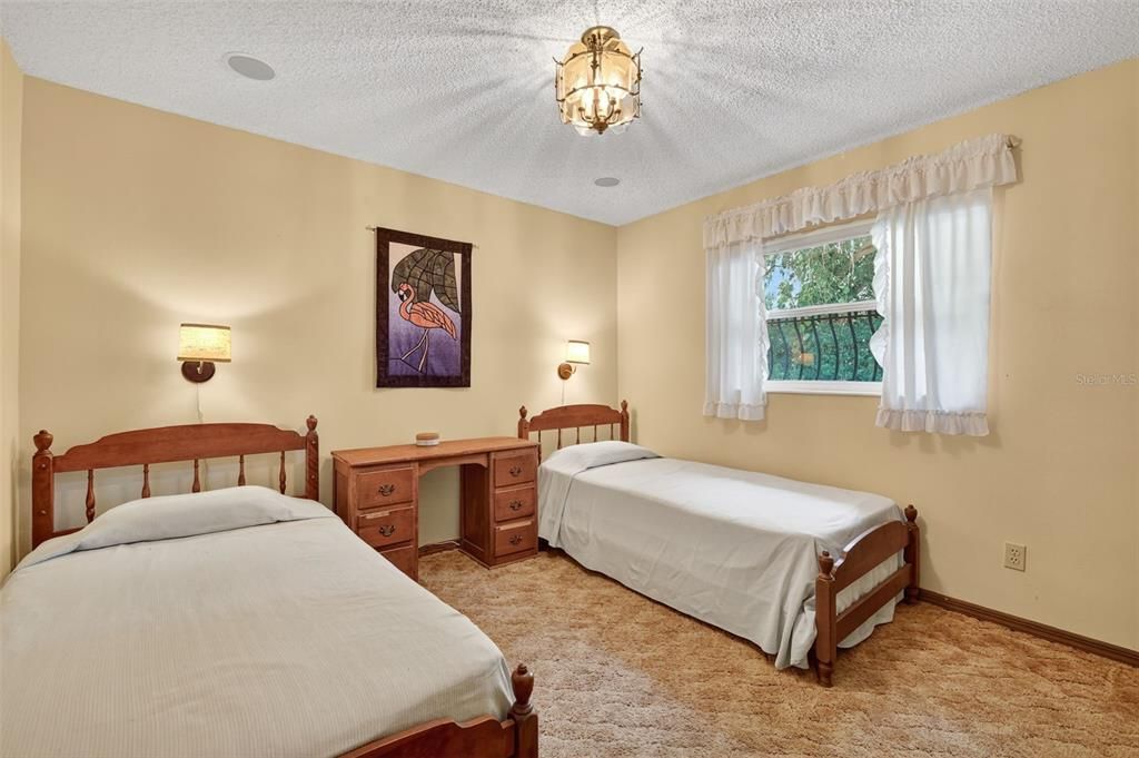 待售: $795,000 (3 贝兹, 2 浴室, 2095 平方英尺)