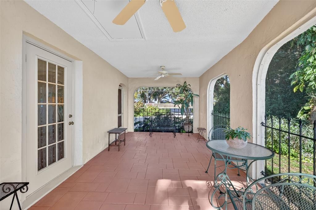 待售: $795,000 (3 贝兹, 2 浴室, 2095 平方英尺)