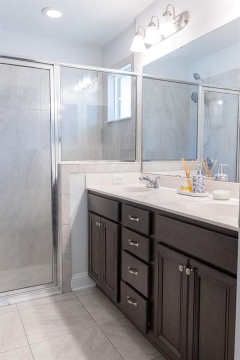 待售: $494,972 (3 贝兹, 2 浴室, 1428 平方英尺)