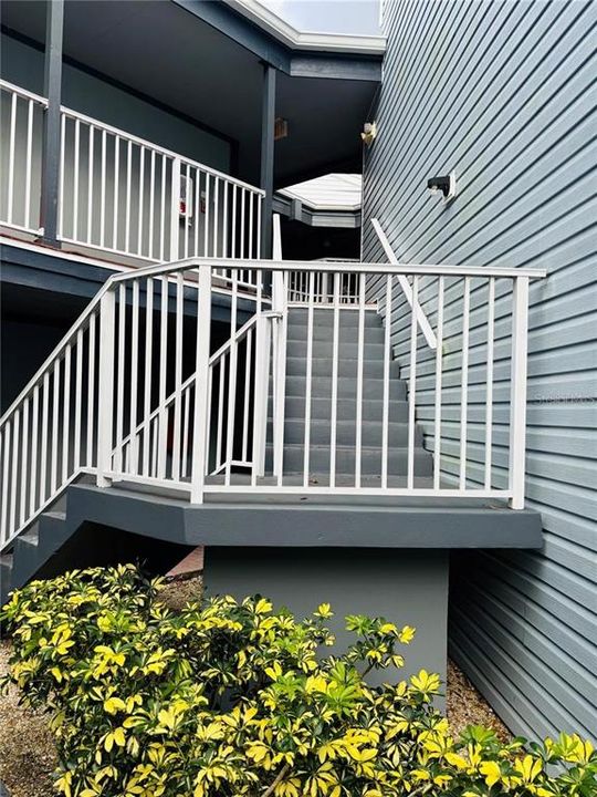 For Sale: $144,900 (2 beds, 2 baths, 820 Square Feet)