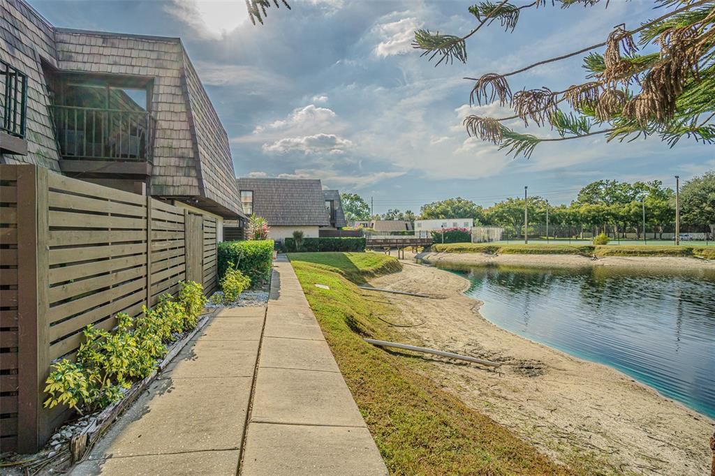 En Venta: $247,000 (3 camas, 2 baños, 1478 Pies cuadrados)