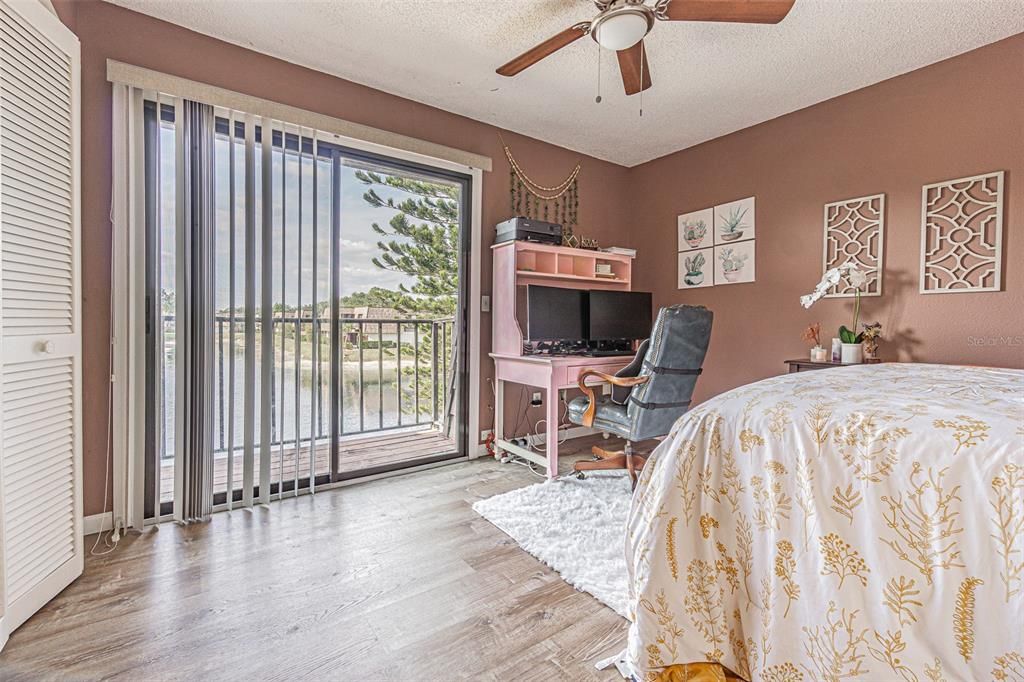 En Venta: $247,000 (3 camas, 2 baños, 1478 Pies cuadrados)