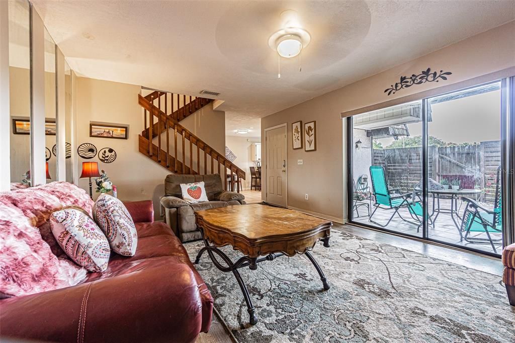 En Venta: $247,000 (3 camas, 2 baños, 1478 Pies cuadrados)