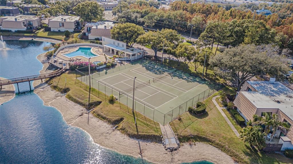 En Venta: $247,000 (3 camas, 2 baños, 1478 Pies cuadrados)