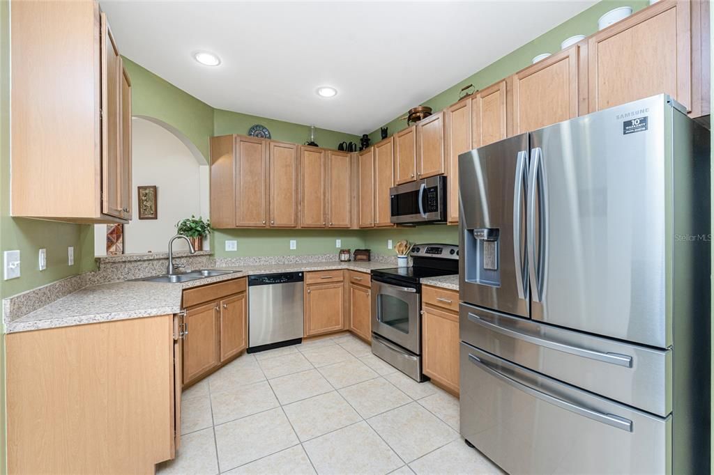 待售: $320,000 (3 贝兹, 2 浴室, 1536 平方英尺)