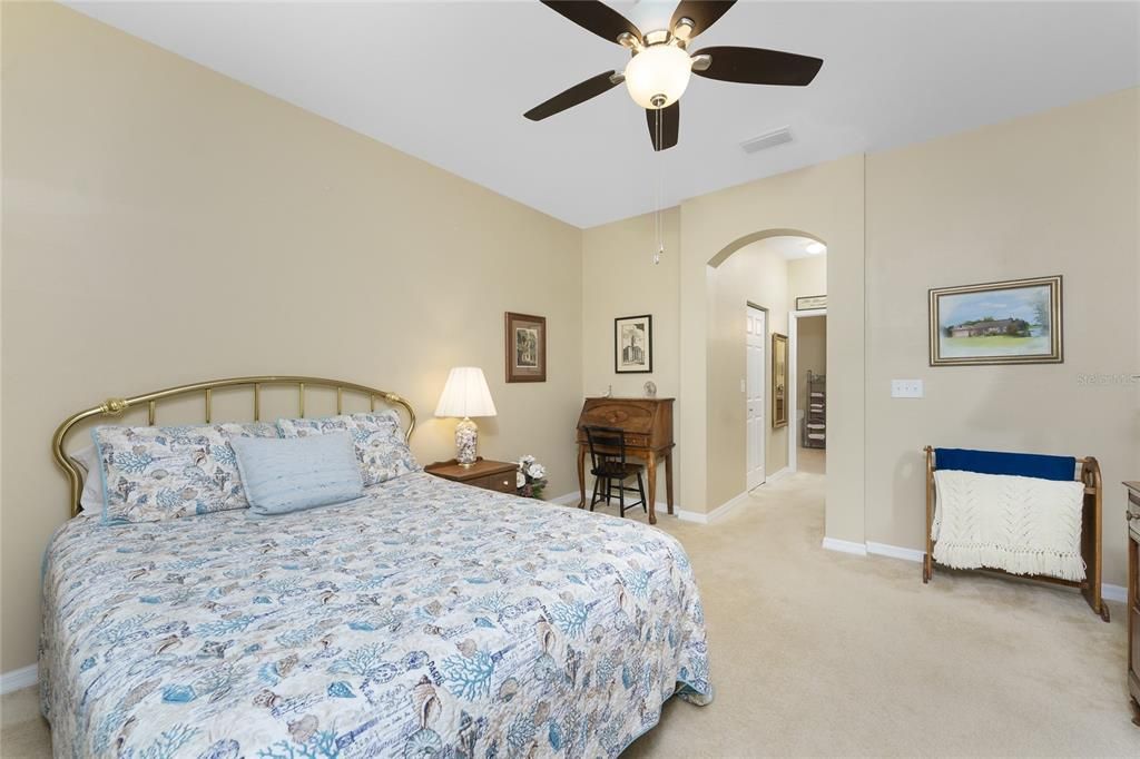 待售: $320,000 (3 贝兹, 2 浴室, 1536 平方英尺)